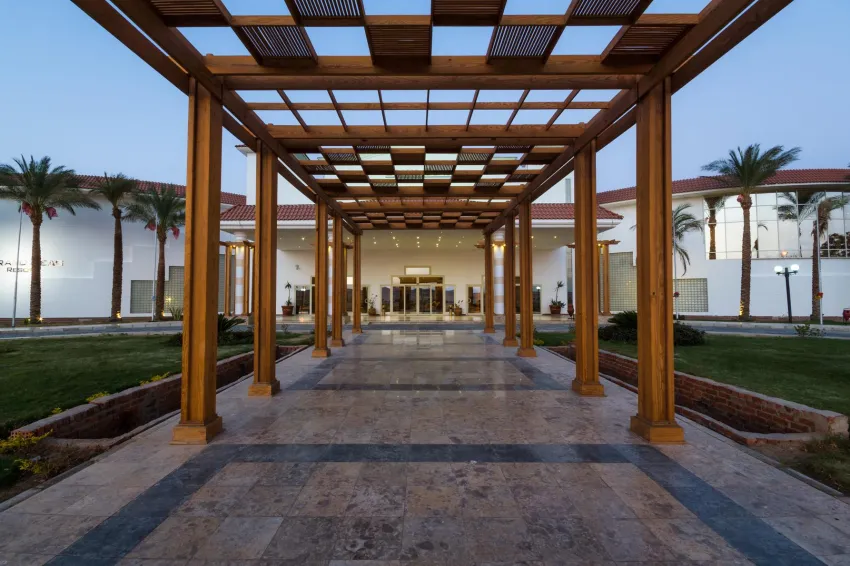 Sunrise Alma Bay Resort 4*-2