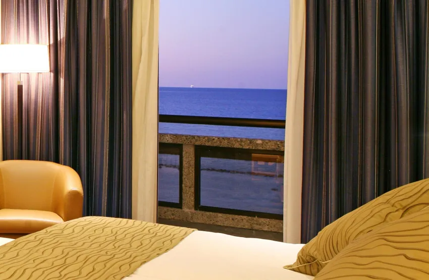 Crowne Plaza Limassol 4*-17