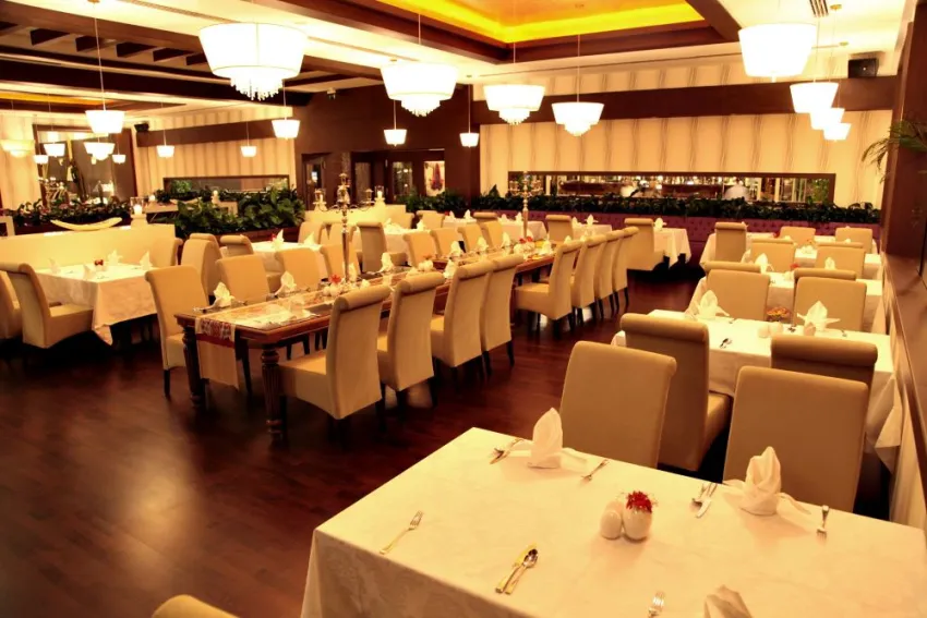 CRATOS PREMIUM HOTEL & CASINO & SPA  5*-86