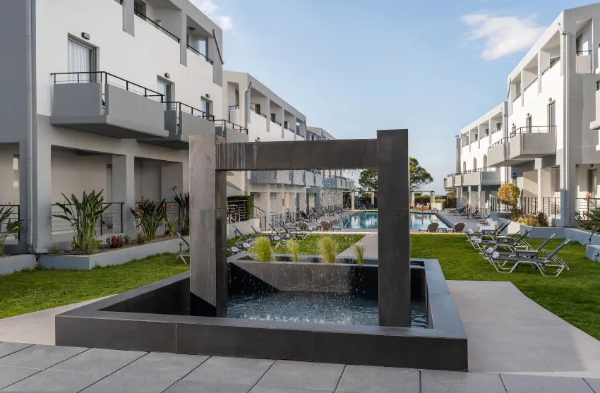 Sunrise Village Hotel 3*-14