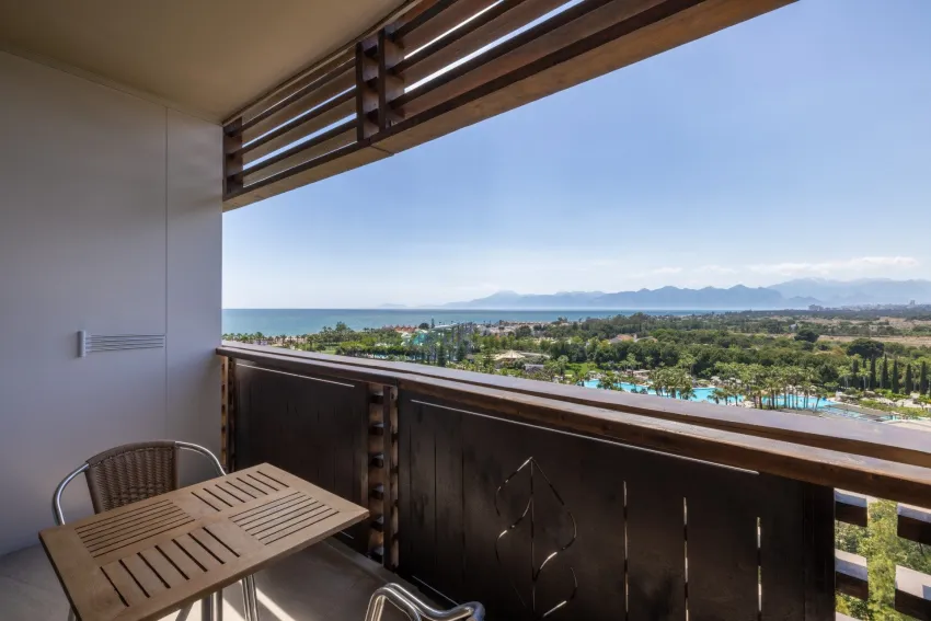 Nirvana Cosmopolitan 5*-17