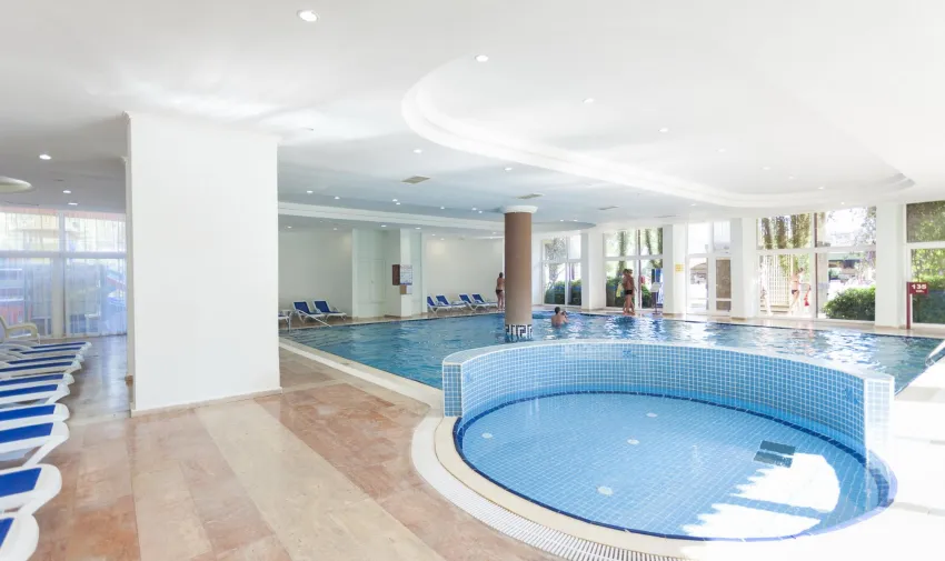 Nova Park Hotel 5*-5