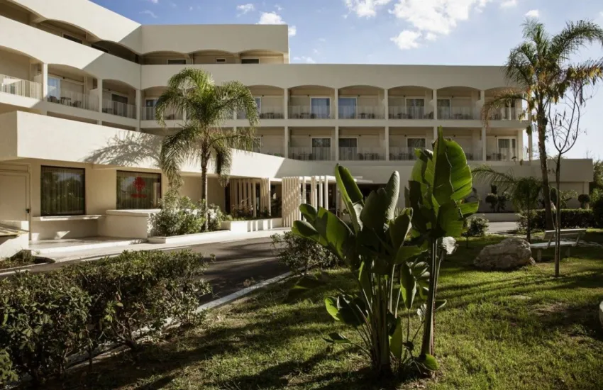 Domes Aulus Zante Autograph Collection 5*-52