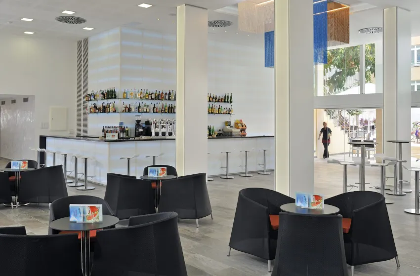Hispania Hotel 4*-8