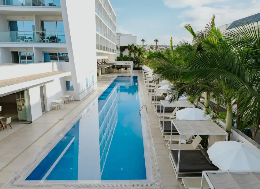 Seasons Hotel by Tasia Maris 4*-37