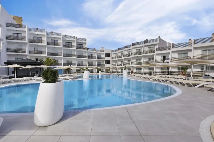 Palmanova Suites by TRH 4*-3
