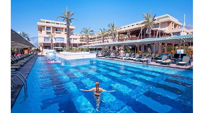 CRYSTAL DELUXE RESORT & SPA  5*-1