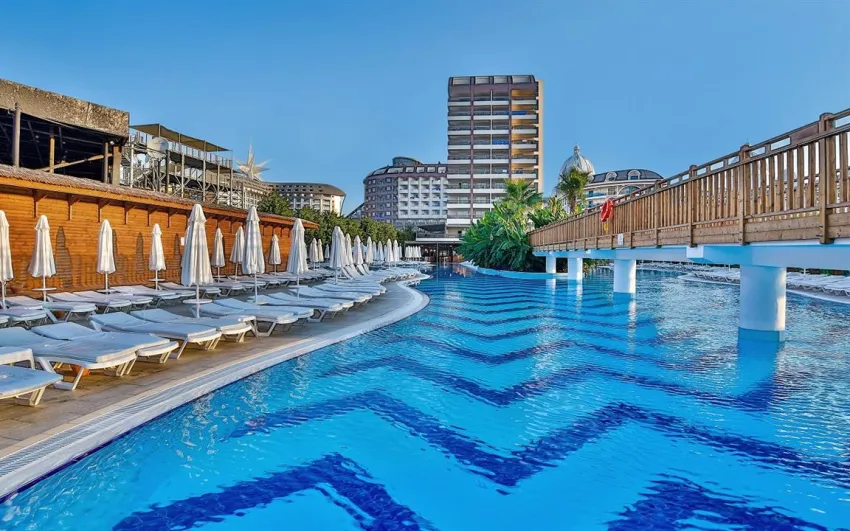 SATURN PALACE RESORT  5*-5