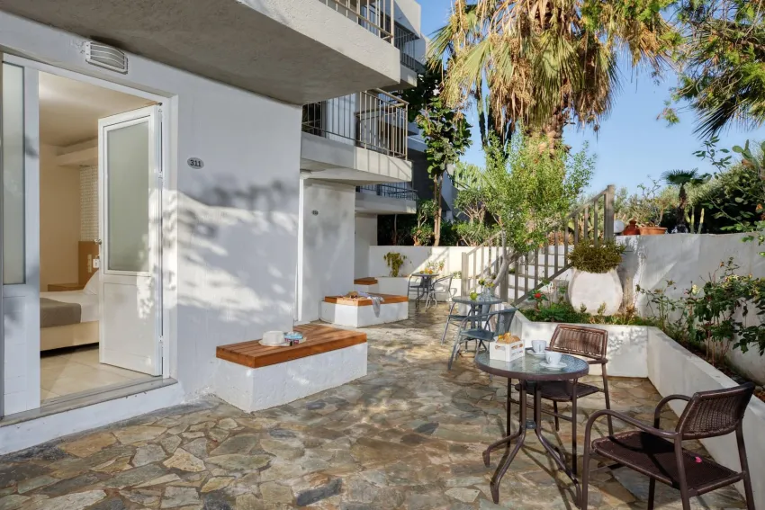 Anissa Oasis Beach 4*-8