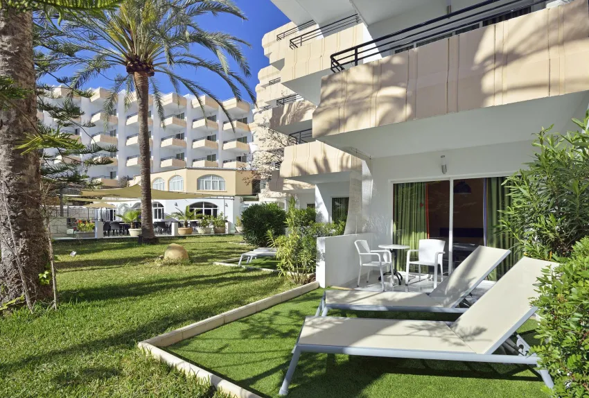 Lunamar Palmanova Apartments 3*-21