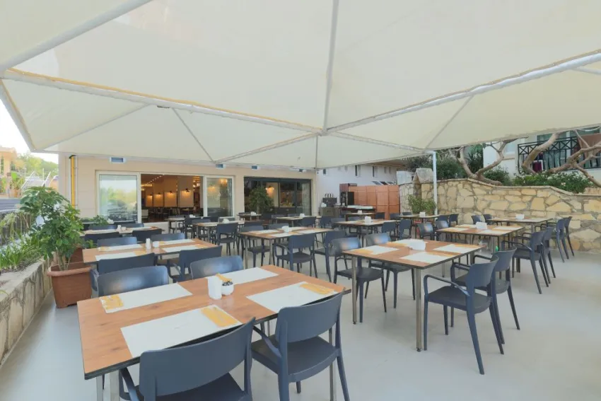 Eos Beach Resort 4*-7