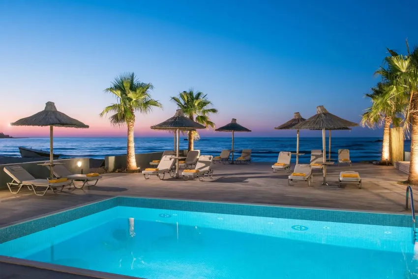Compass Beach 4*-7