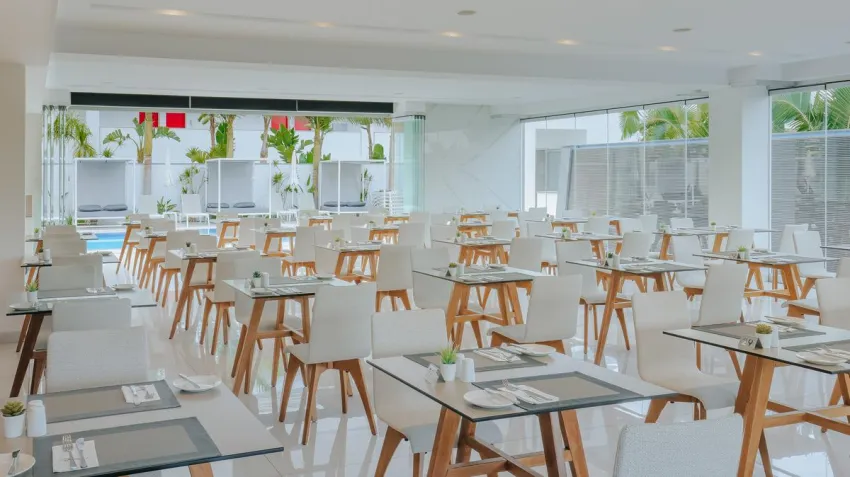 Seasons Hotel by Tasia Maris 4*-58