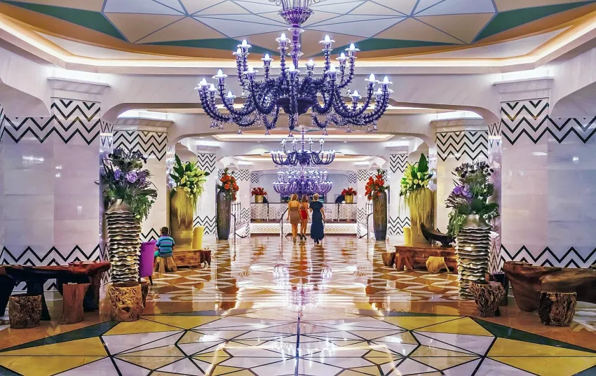 Royal Taj Mahal 5*-1