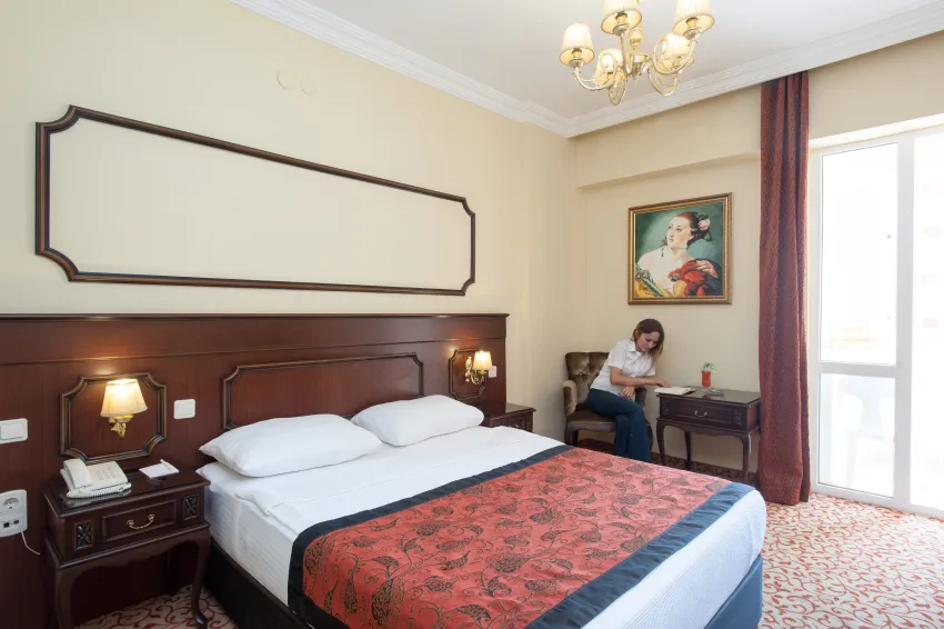 Antique Roman Palace (Adults Only 16+) 5*-70