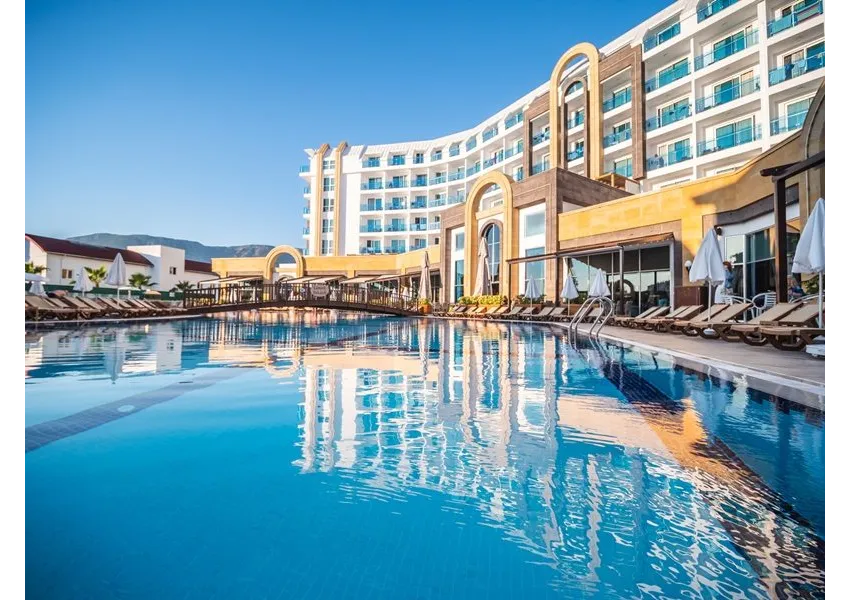 The Lumos Deluxe Resort Hotel & Spa 5*-7