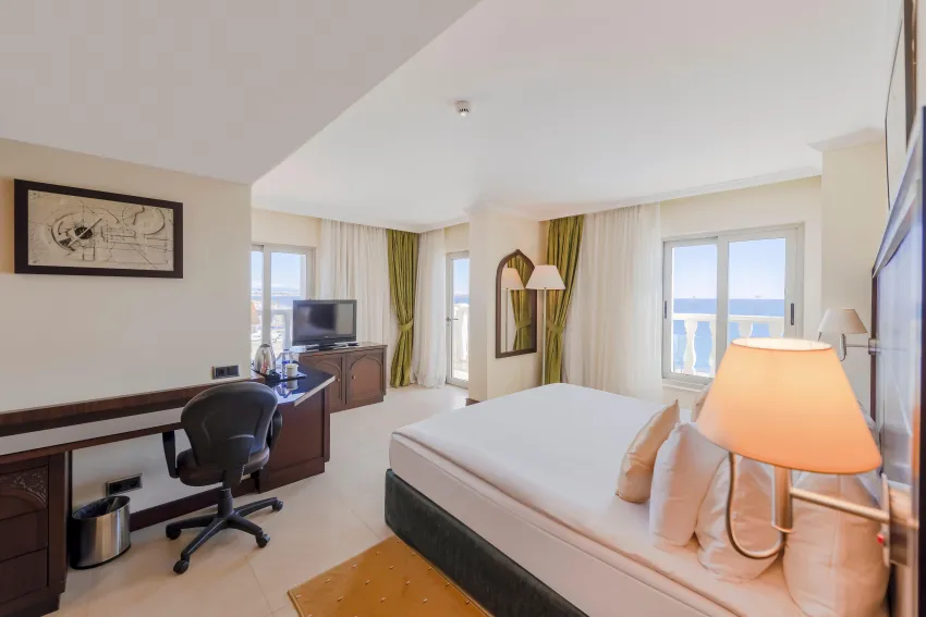 Crowne Plaza Antalya 5*-498