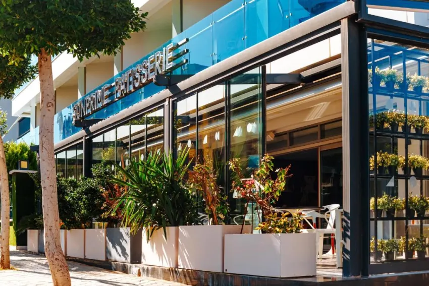 SUNPRIME C LOUNGE (ADULTS ONLY 16+)  5*-33