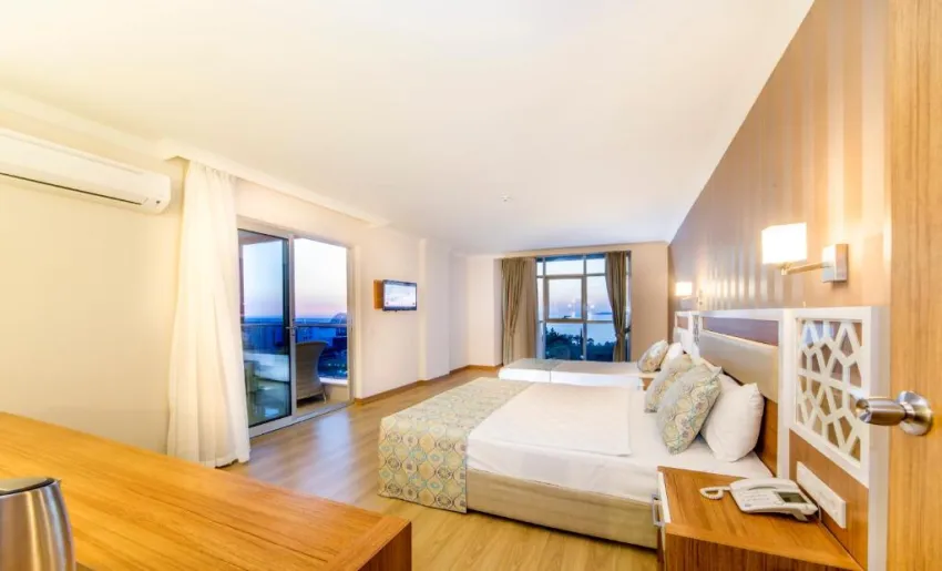 LONICERA RESORT & SPA HOTEL  4*-21
