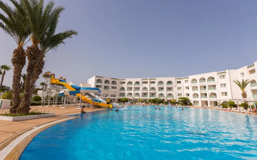 EL MOURADI SKANES  4*-41