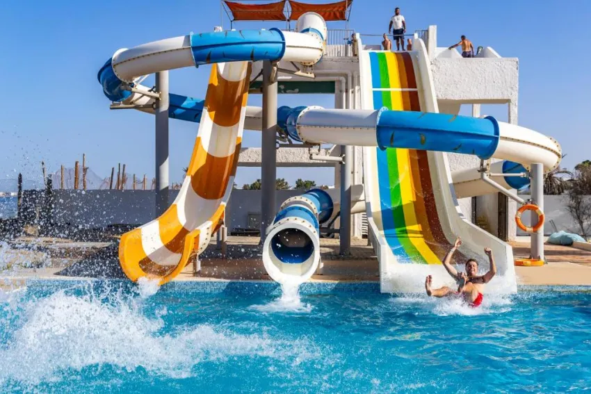 MONARQUE CLUB RIVAGE MONASTIR  4*-42