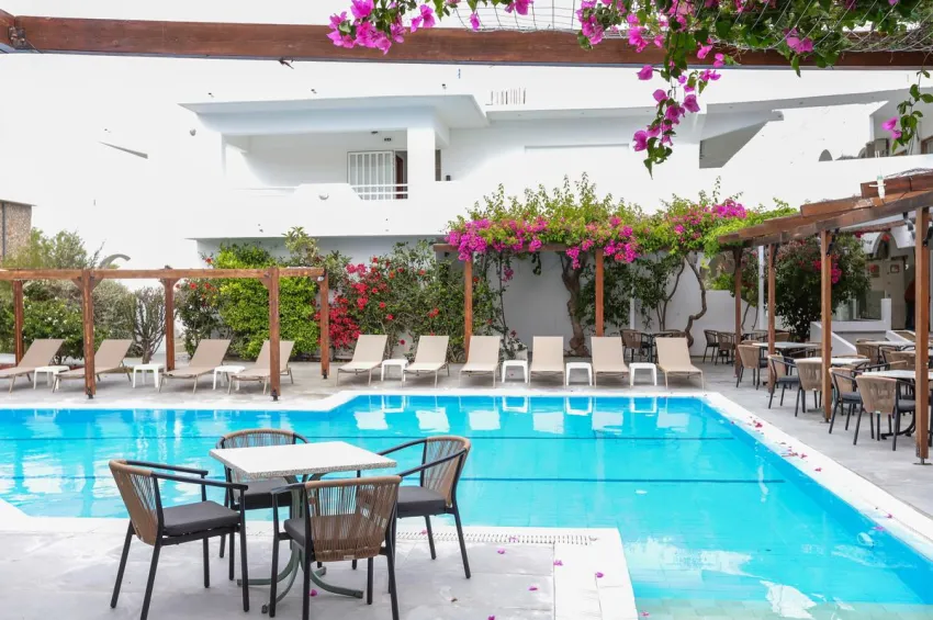 Belvita Hotel (ex Loutanis) 4*-30