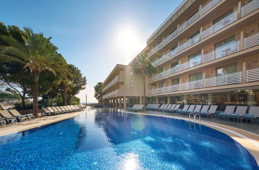 Occidental Cala Viñas 4*-31
