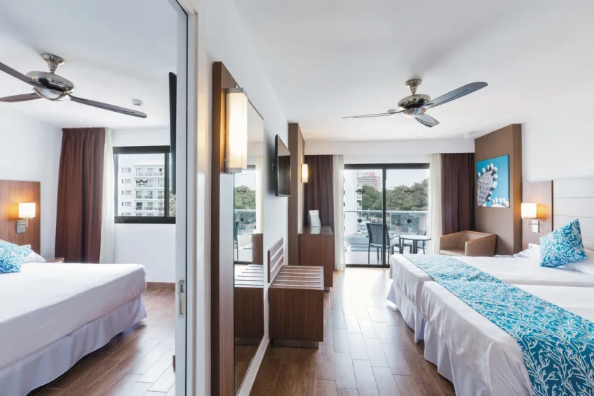 Hotel Riu Bravo 4*-9