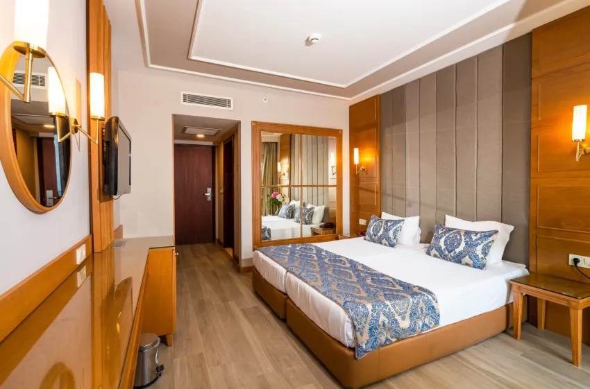 Royal Atlantis Beach Hotel 4*-10