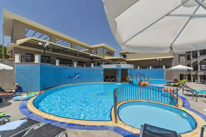 White Olive Premium Laganas 4*-16