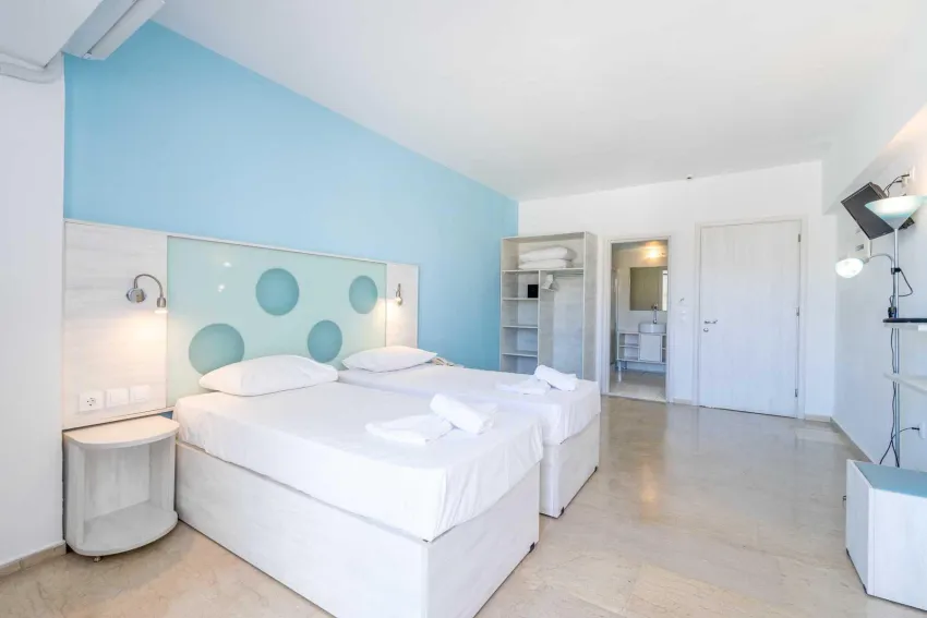 Santa Maria City Hotel (ex Helios Hotel) 3*-6