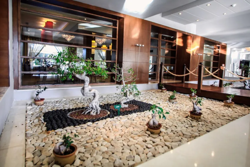 The Russelior Hotel & Spa 5*-132