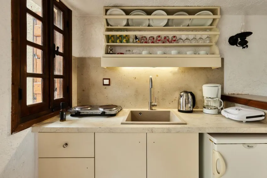 Mila Malia Studios Hotel 2*-14