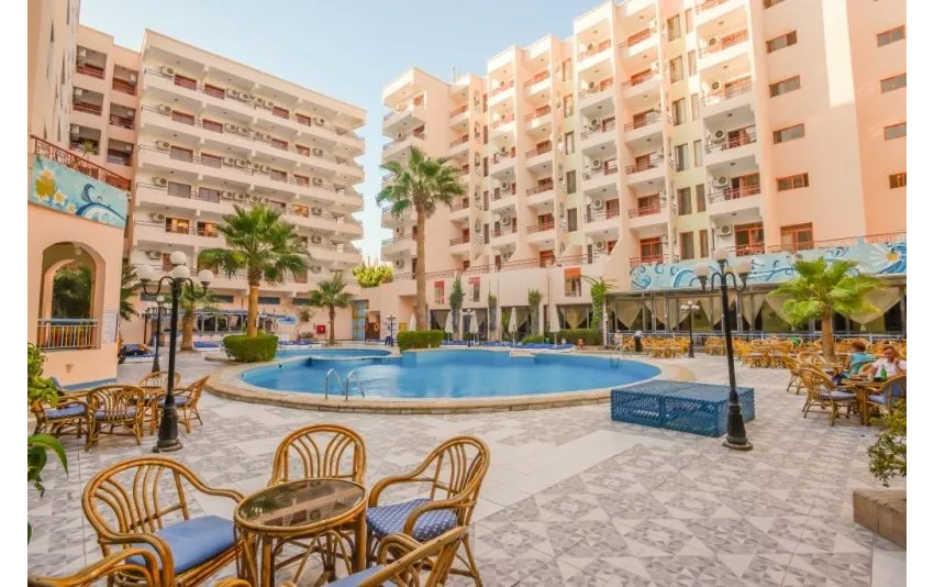 Empire Hotel Aqua Park 3*-10