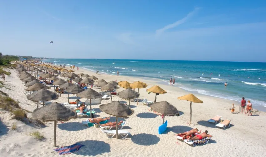 EL MOURADI CAP MAHDIA  3*-17