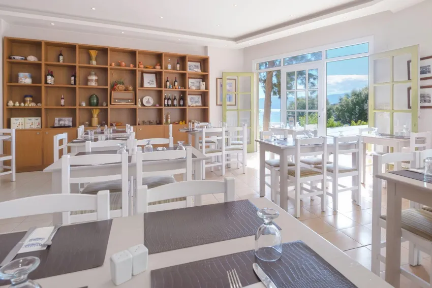 Mare Apartments 2*-7
