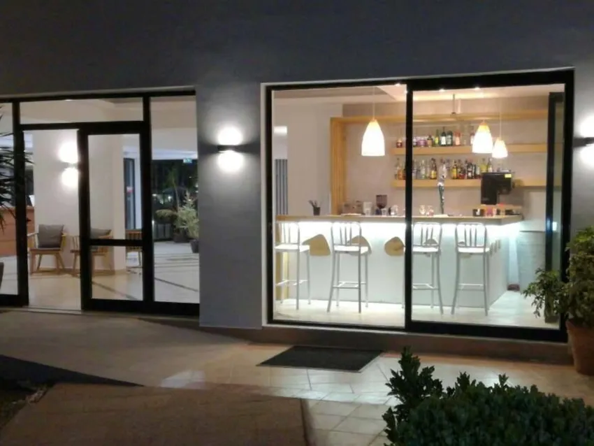 Enorme Maya Beach 4*-9