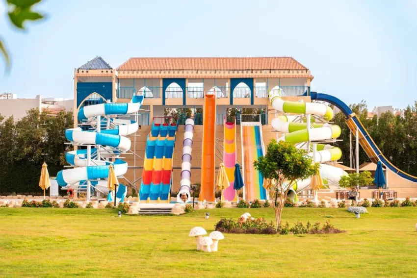 GRAVITY HOTEL & AQUA PARK HURGHADA  4*-25