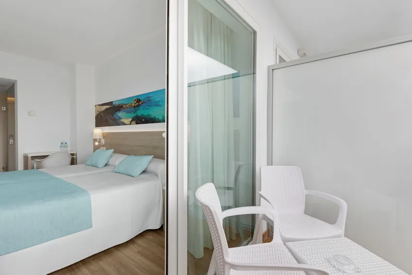 AluaSun Continental Park Hotel & Apartments 4*-6