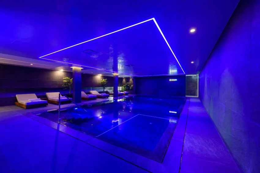 Ajax Hotel 4*-59