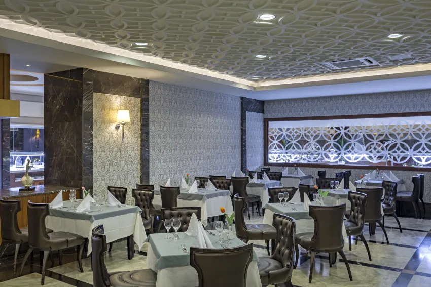 Royal Holiday Palace Hotel 5*-71