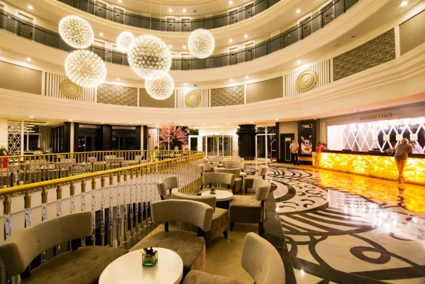 PORT RIVER HOTEL & SPA  5*-23