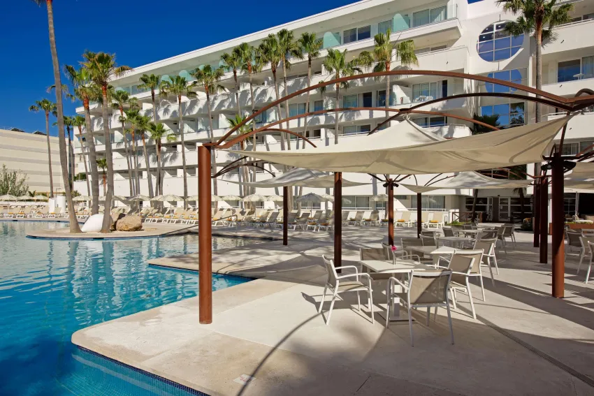 Iberostar Waves Cristina 4*-100