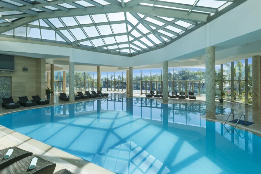 NOAH'S ARK DELUXE HOTEL & SPA  5*-38