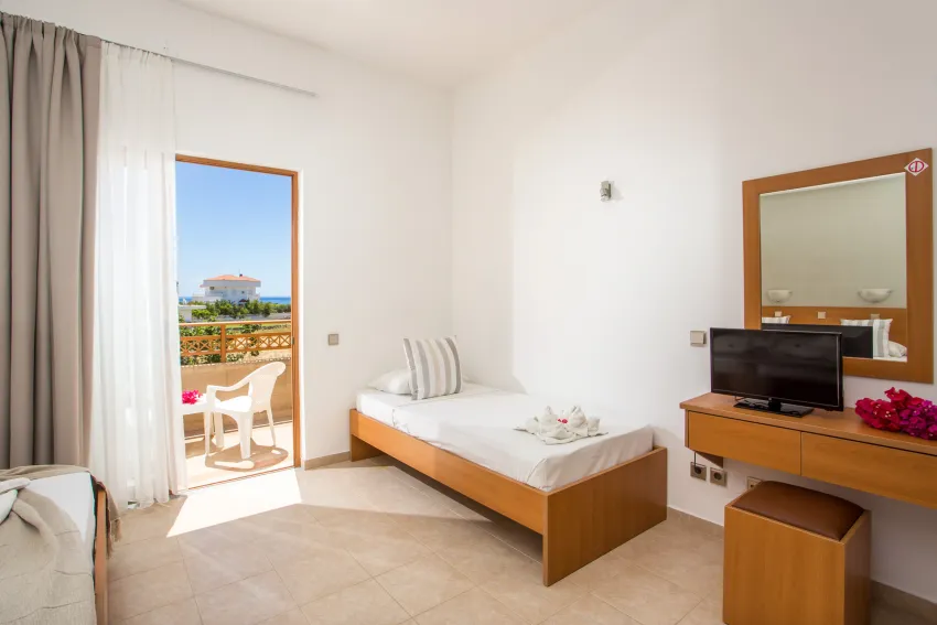 Ledras Beach Hotel 4*-3