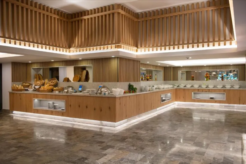 MIRAMARE BEACH HOTEL  5*-41