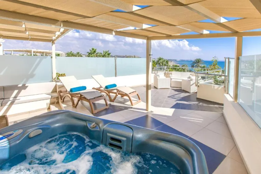 VONRESORT GOLDEN BEACH  5*-16