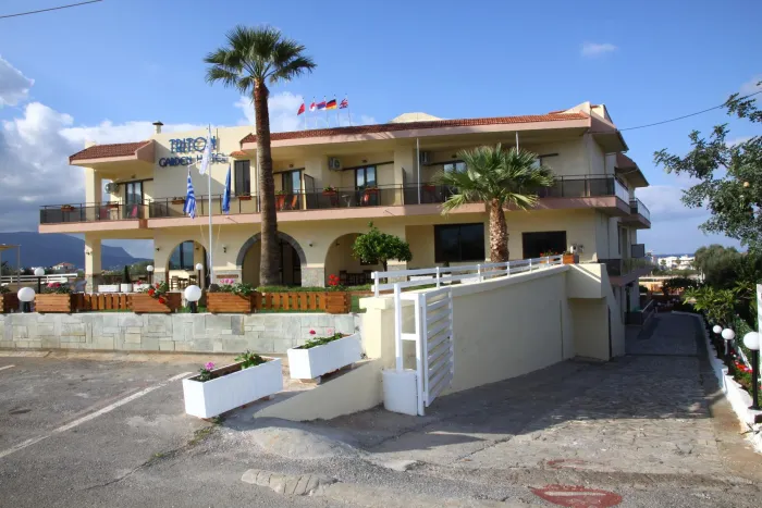 Triton Garden 3* - Malia - Grecia