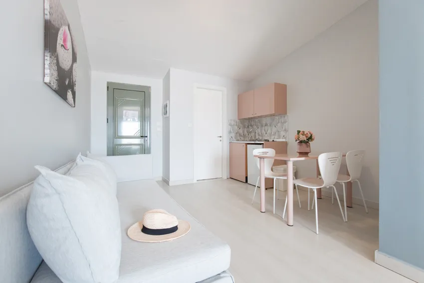 Sunrise Village Hotel 3*-11