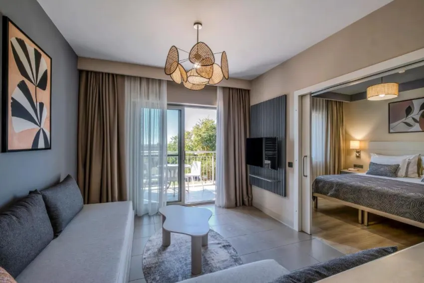 BARUT GOIA  5*-17